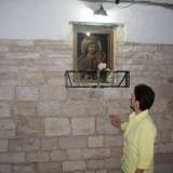 Un'altra edicola dedicata alla Madonna delle Grazie situata in strada Vanese